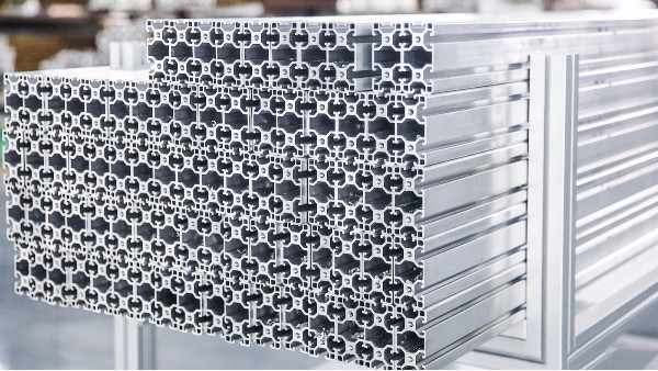 工業鋁型材：推動工業設備創新升級的關鍵